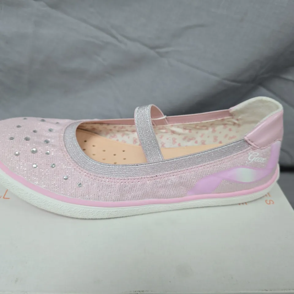 GEOX RESPIRA KIDS' PINK GLITTER MARY JANE SHOES – UK 3.5 (EU 35)