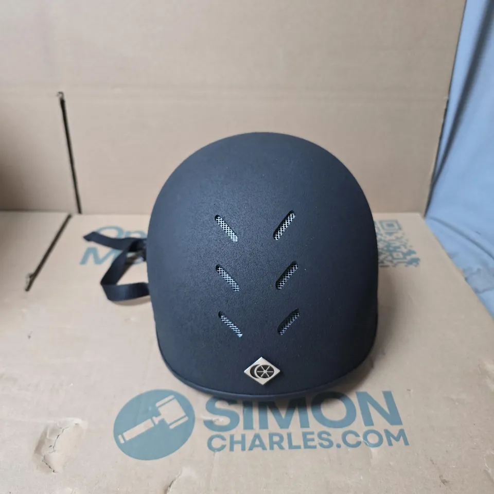 CHARLES OWEN YOUNG RIDERS JOCKEY SKULL HELMET – SIZE 52 CM, NAVY, MADE IN BRITAIN