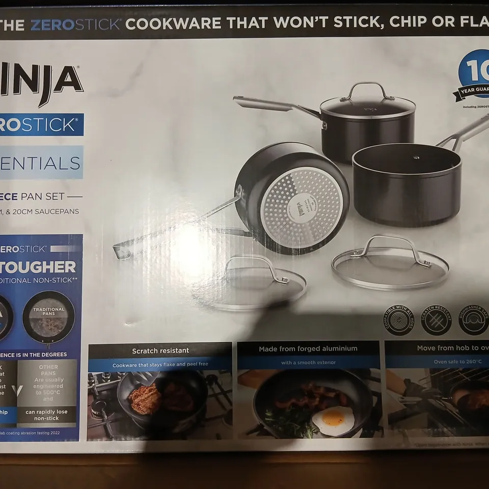 NINJA ZEROSTICK ESSENTIALS 3-PIECE PAN SET – BOXED
