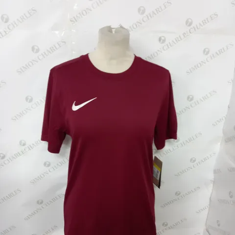 NIKE CASUAL T-SHIRT SIZE S
