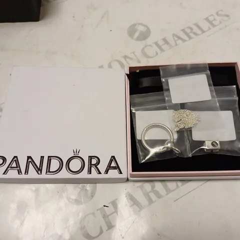 PANDORA GIFT SET TO INCLUDE - CHAINNECKLESS - SILVER RING - H CHARM