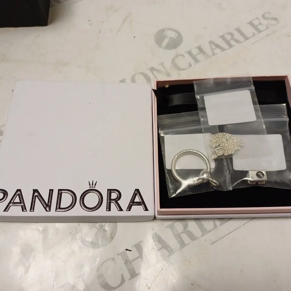 PANDORA GIFT SET TO INCLUDE - CHAINNECKLESS - SILVER RING - H CHARM 