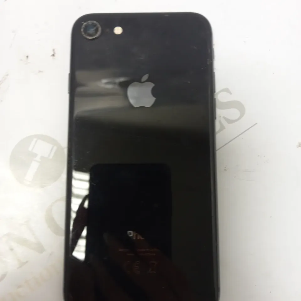 IPHONE SE