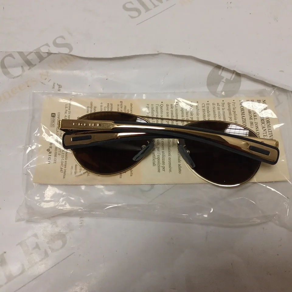 APPROX 10 DIERRE POLICE SUNGLASSES - 52603/0300