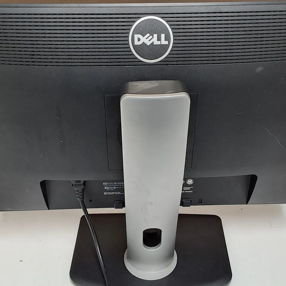 UNBOXED DELL P2213T FLAT PANEL MONITOR ON STAND