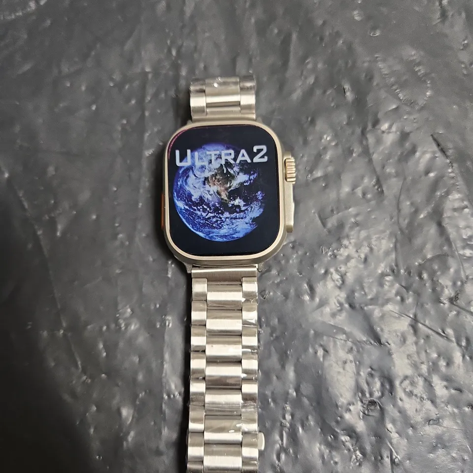UNBOXED ULTRA 2 SMART WATCH WITH METAL STRAP