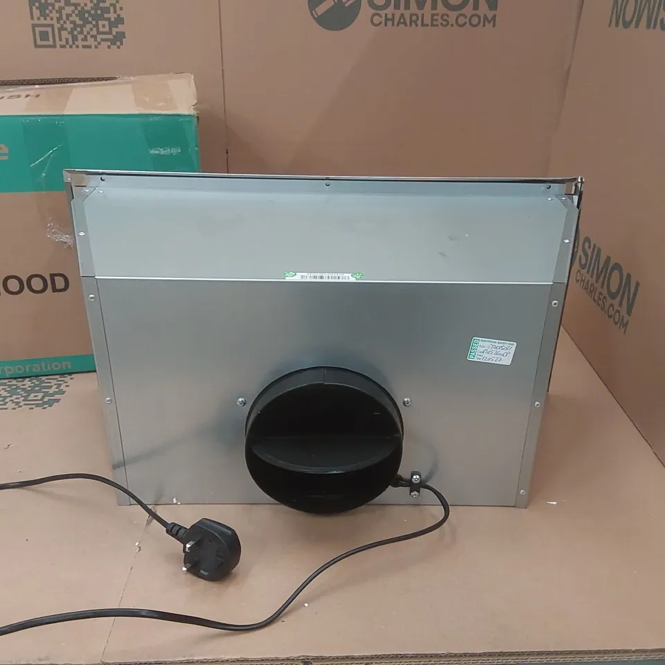 BOXED HISENSE CH6BI12BXUK 60 CM CANOPY COOKER HOOD - STAINLESS STEEL