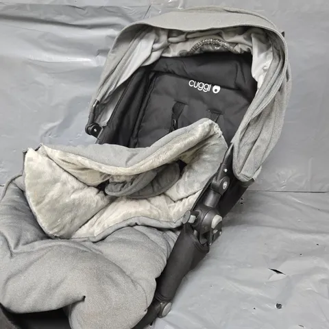 CUGGL CAR/PRAM SEAT IN GREY