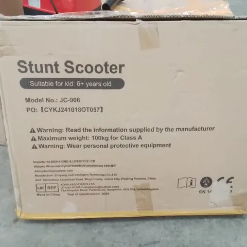 BOXED STUNT SCOOTER