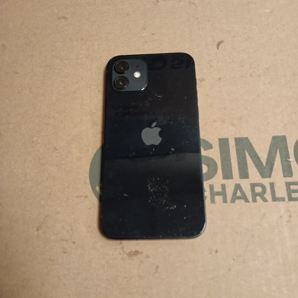 APPLE IPHONE 12 BLACK BOXED