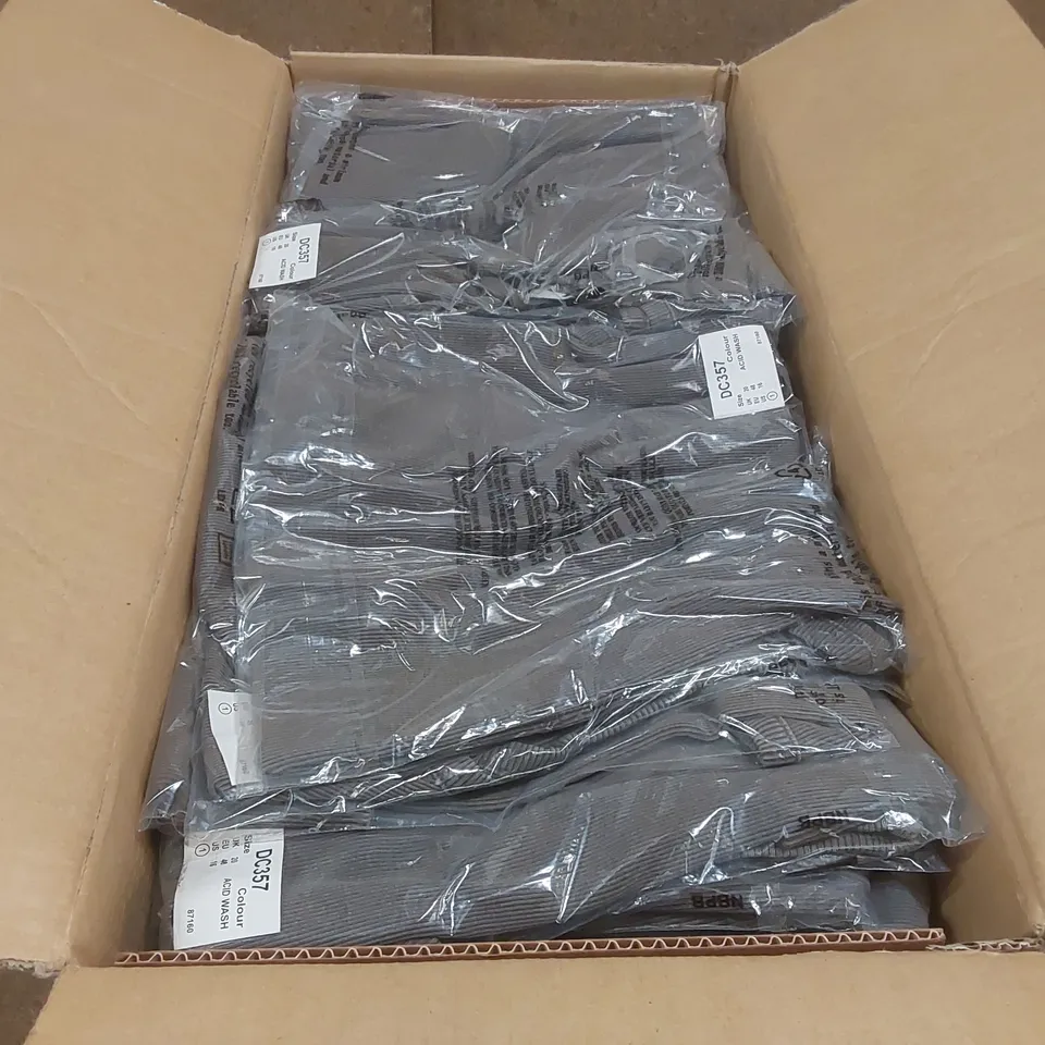 BOX CONTAINING APPROXIMATELY 60x BRAND NEW ACID WASH ONE SHOULDER TOP - SIZE 20