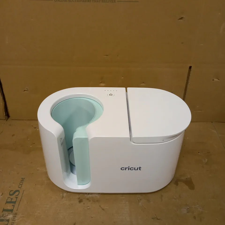 CRICUT MUG PRESS