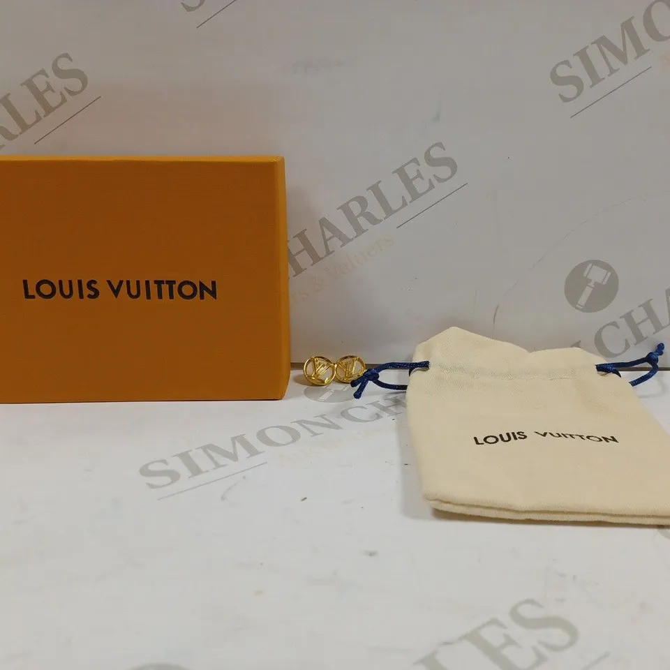 LOUIS VUITTON PEARL STUD EARRINGS 