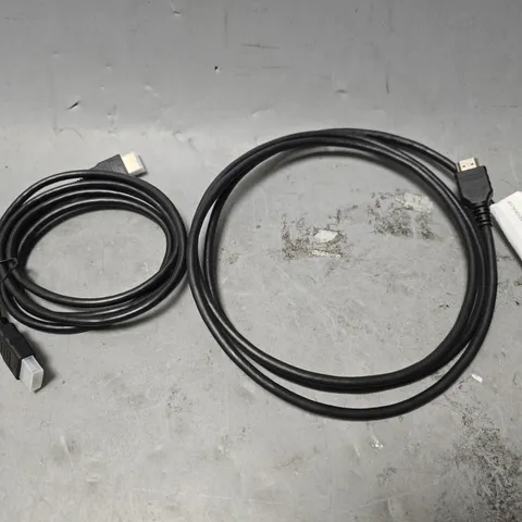 BOX OF APPROXIMATELY 90 HDMI CABLES IN BLACK 