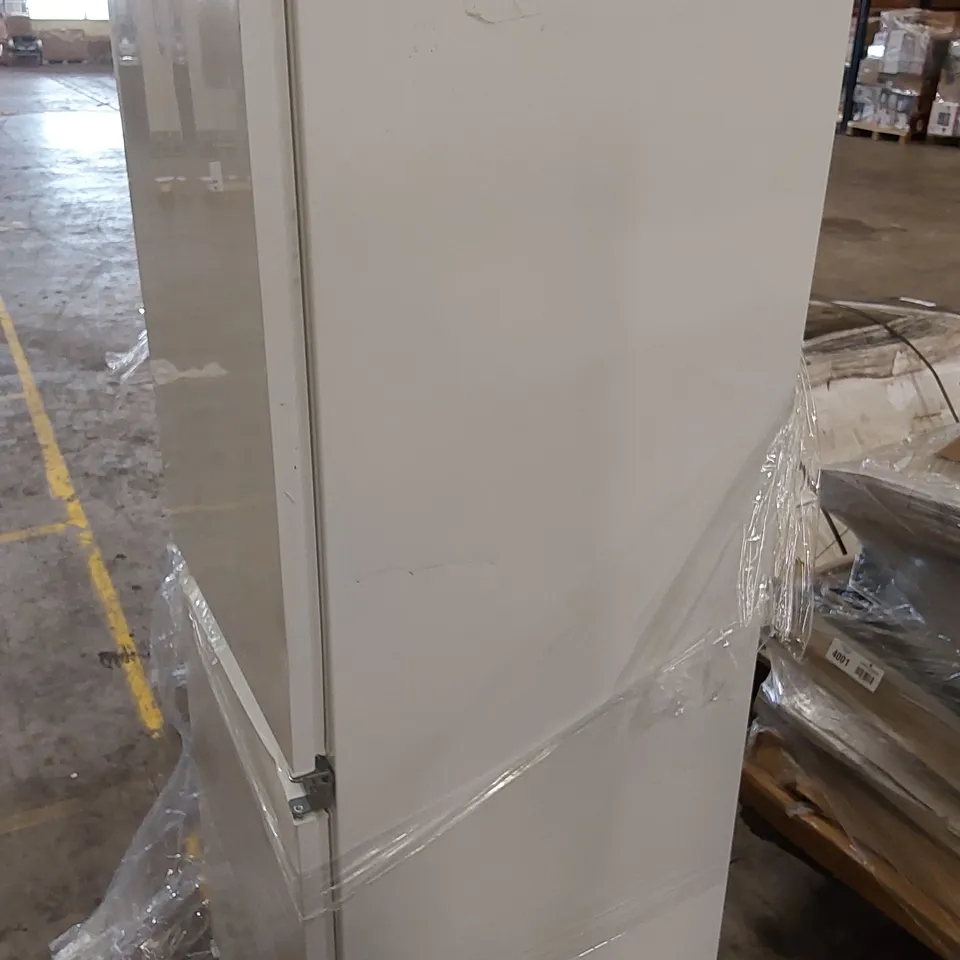 SMEG UKC7280FP1 INTEGRATED FRIDGE FREEZER