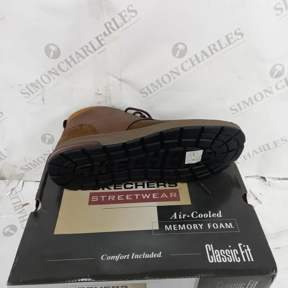 BOXED SKECHERS MEN RENLI BOOTS, DARK BROWN - SIZE 9 