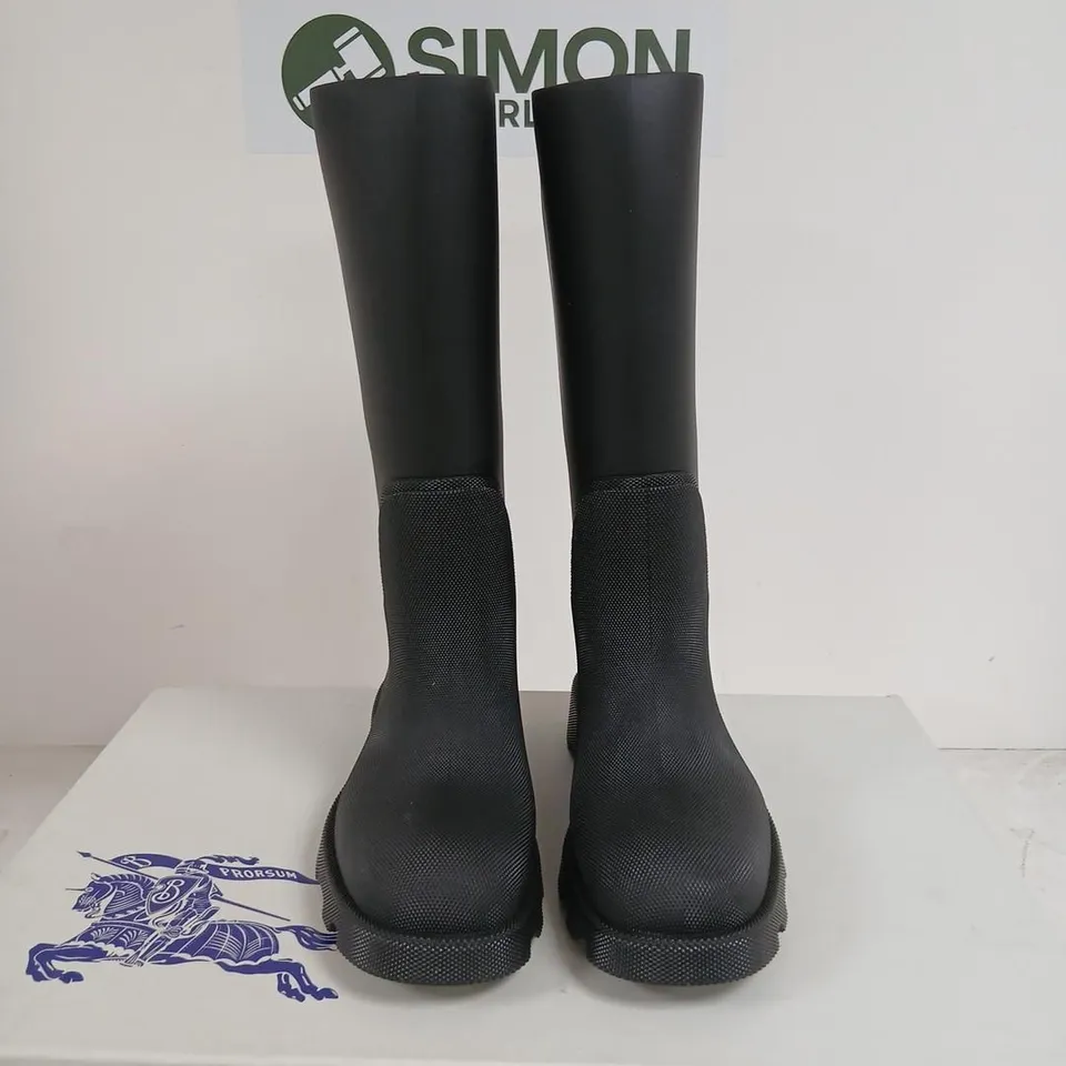 BURBERRY BLACK KNEE-HIGH RUBBER BOOTS, UK 11 (EU 45)