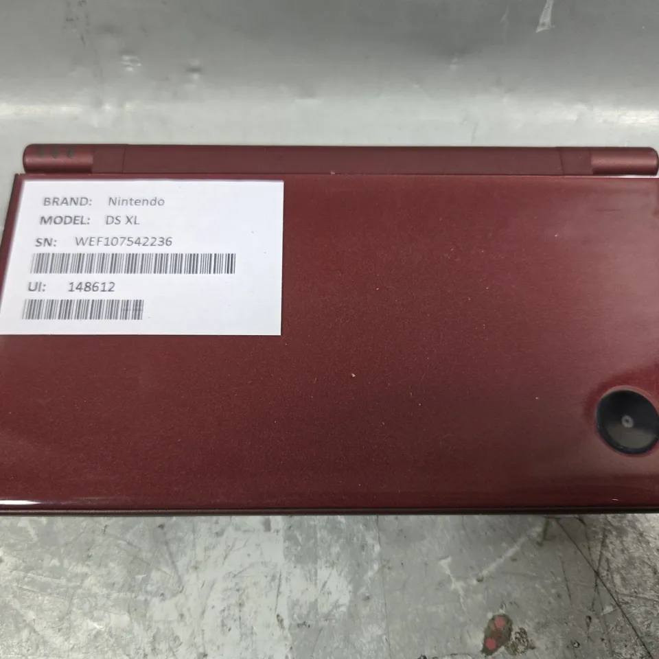 NINTENDO DS XL
