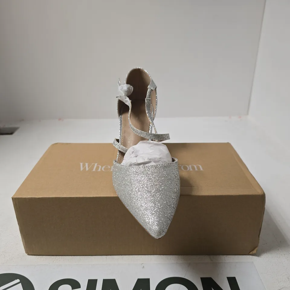 WHERES THAT FROM WOMENS GLITTER SHOES UK 7 BOXED