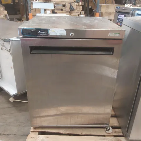 WILLIAMS COMMERCIAL UNDERCOUNTER TEMPERATURE CONTROLLED FOOD STORAGE CABINET