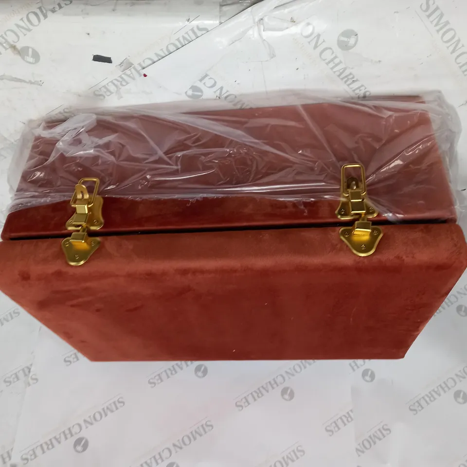 BUNDLE BERRY SET OF VELVET STORAGE TRUNKS - RUST COLOUR