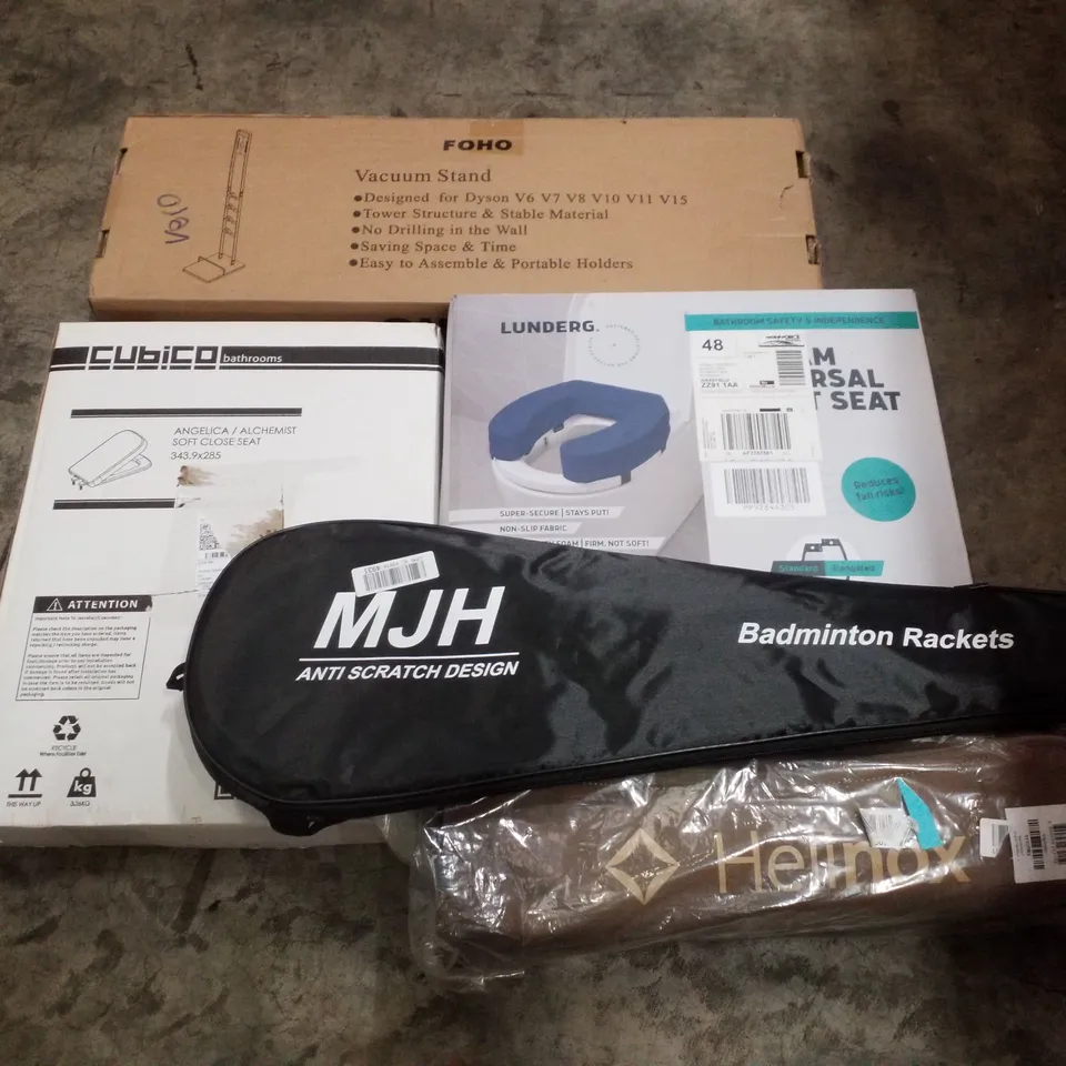 PALLET CONTAINING ASSORTED PRODUCTS INCLUDING VACUUM STAND, TOILET SEAT, BADMINTON RACKET, SUNSET CHAIR & 3" FOAM UNIVERSAL TOILET SEAT 