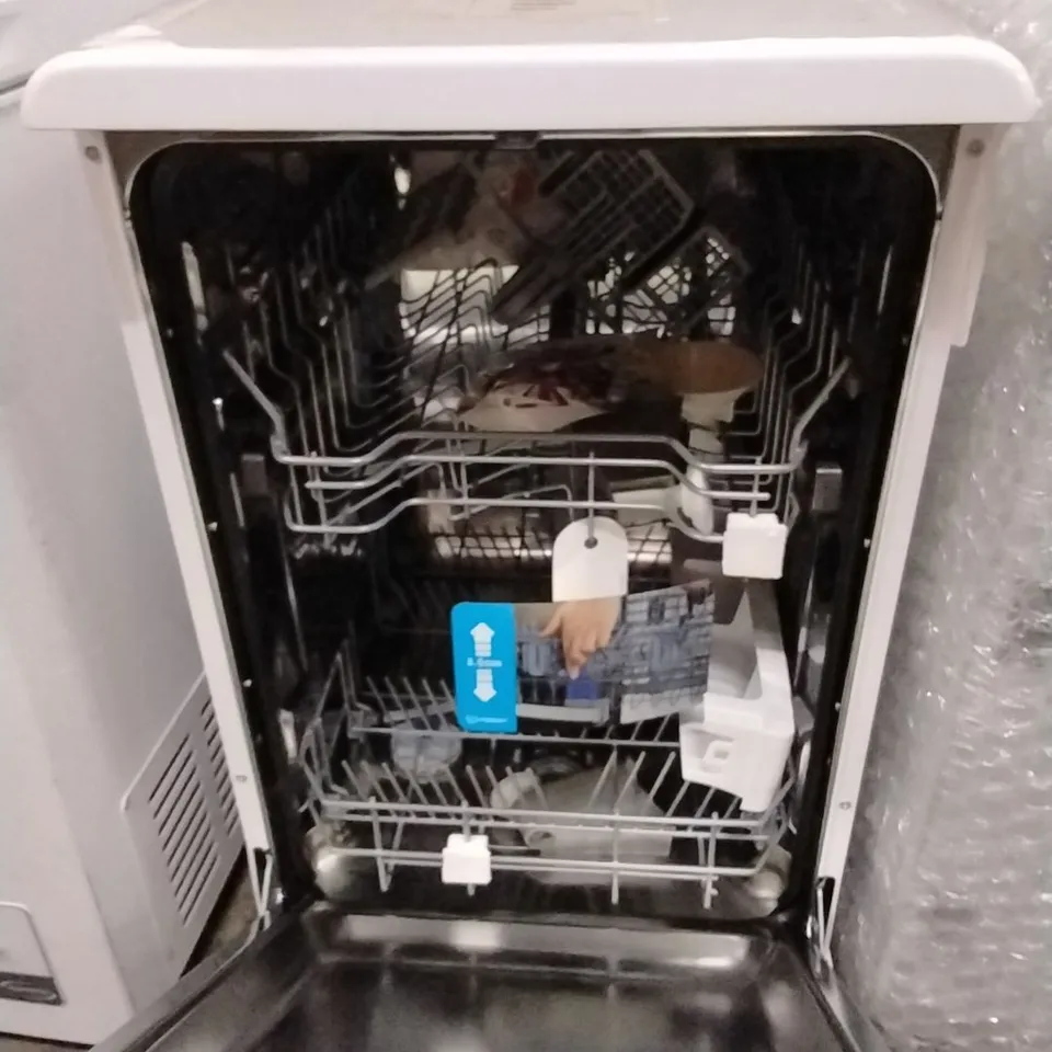 INDESIT IN2FE10CS90WUK SLIMLINE DISHWASHER - WHITE