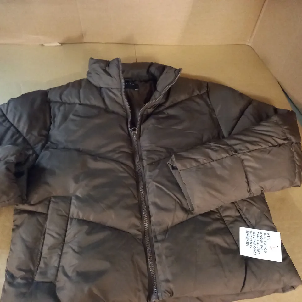 ASOS DESIGN BROWN PUFFER JACKET - S