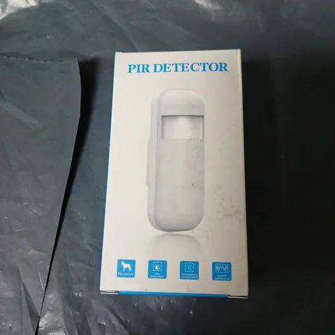 PIR DETECTOR MOTION SENSOR – BOXED