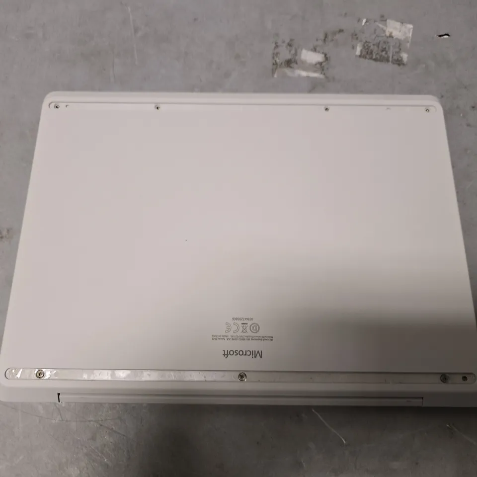 BOXED MICROSOFT SURFACE GO LAPTOP 