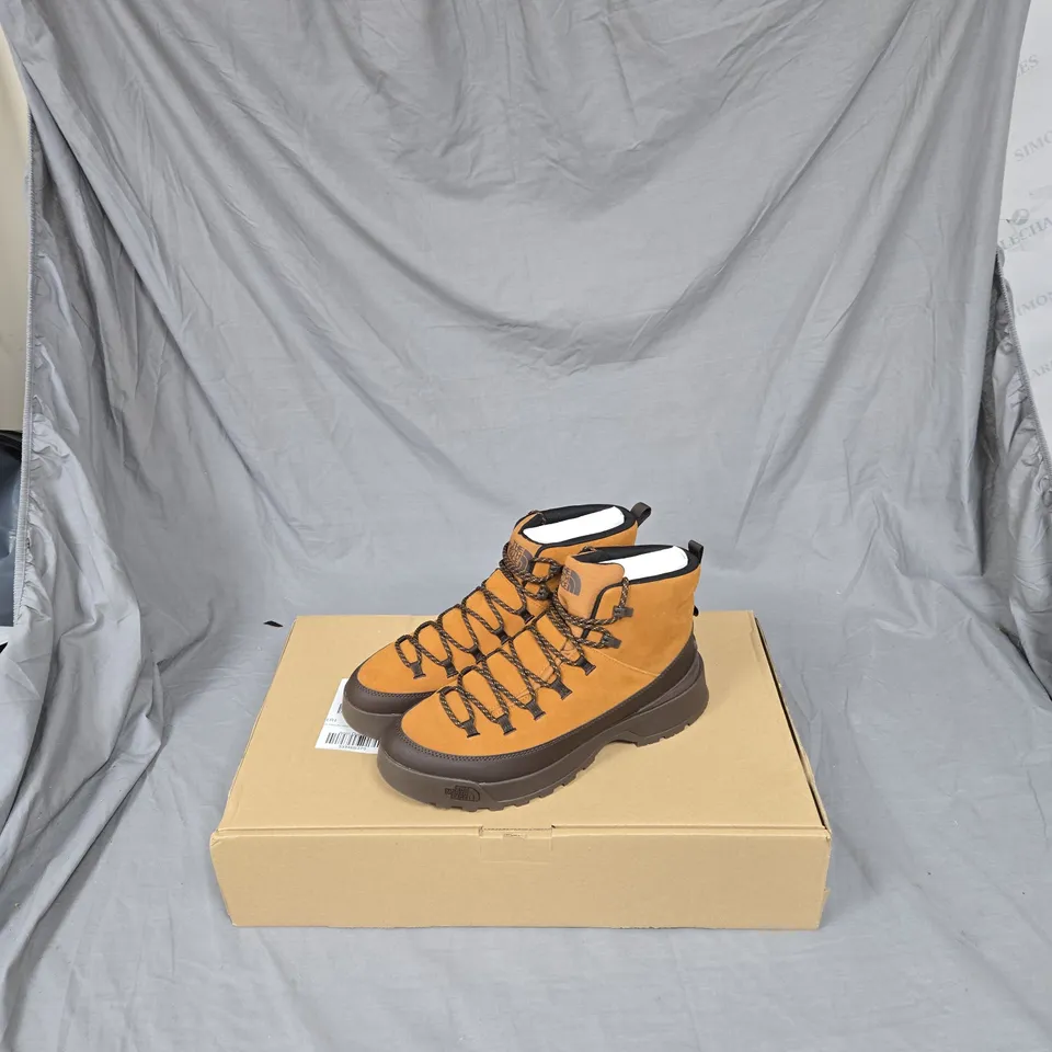 THE NORTH FACE HIKING BOOTS – TAN NUBUCK, LACE-UP UK 11