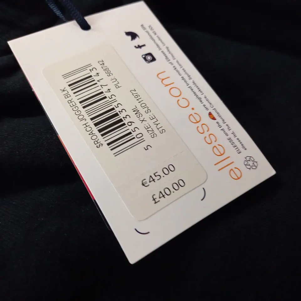 ELLESSE ROACH JOGGERS IN BLACK - XS