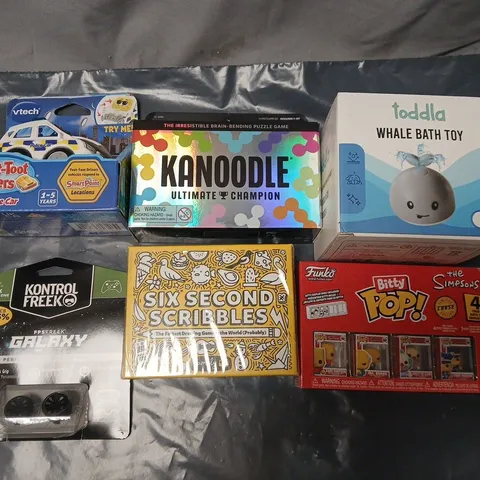 ASSORTED CHILDREN'S TOYS & GAMES TO INCLUDE KANOODLE PUZZLE, WHALE BATH TOY, TOOT-TOOT DRIVERS, SIX SECOND SCRIBBLES, KONTROLFREEK GALAXY, BITTY POP! SIMPSONS
