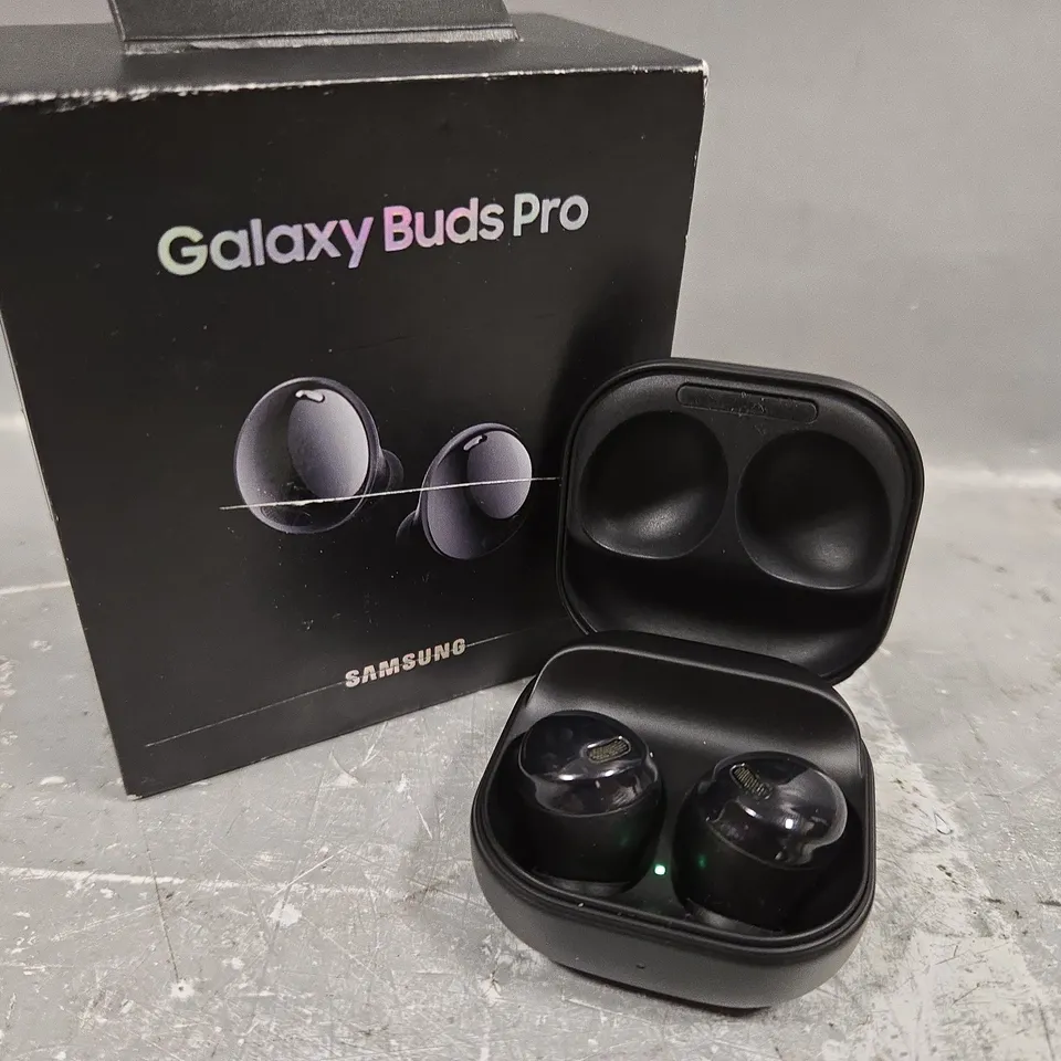 BOXED SAMSUNG GALAXY BUDS PRO EARBUDS 