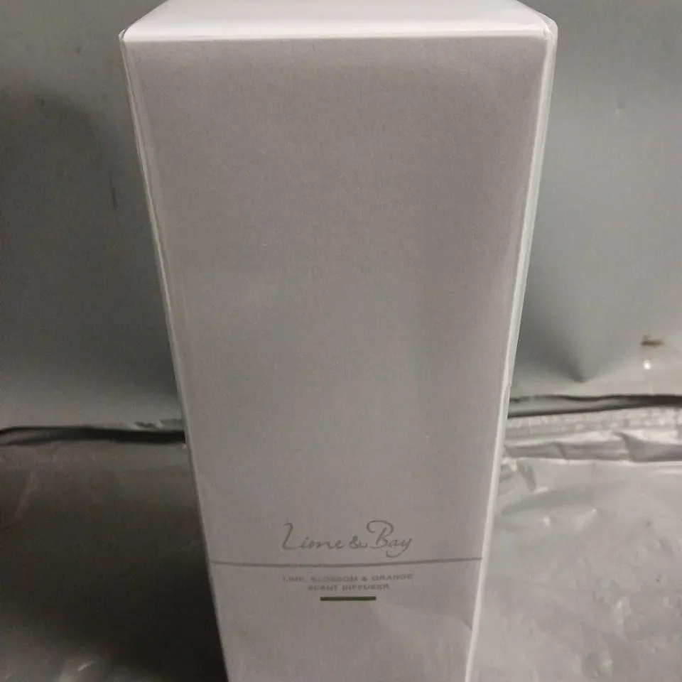 BOXED AND SEALED THE WHITE COMPANY LIME & BAY SCENT DIFFUSER (150ml)