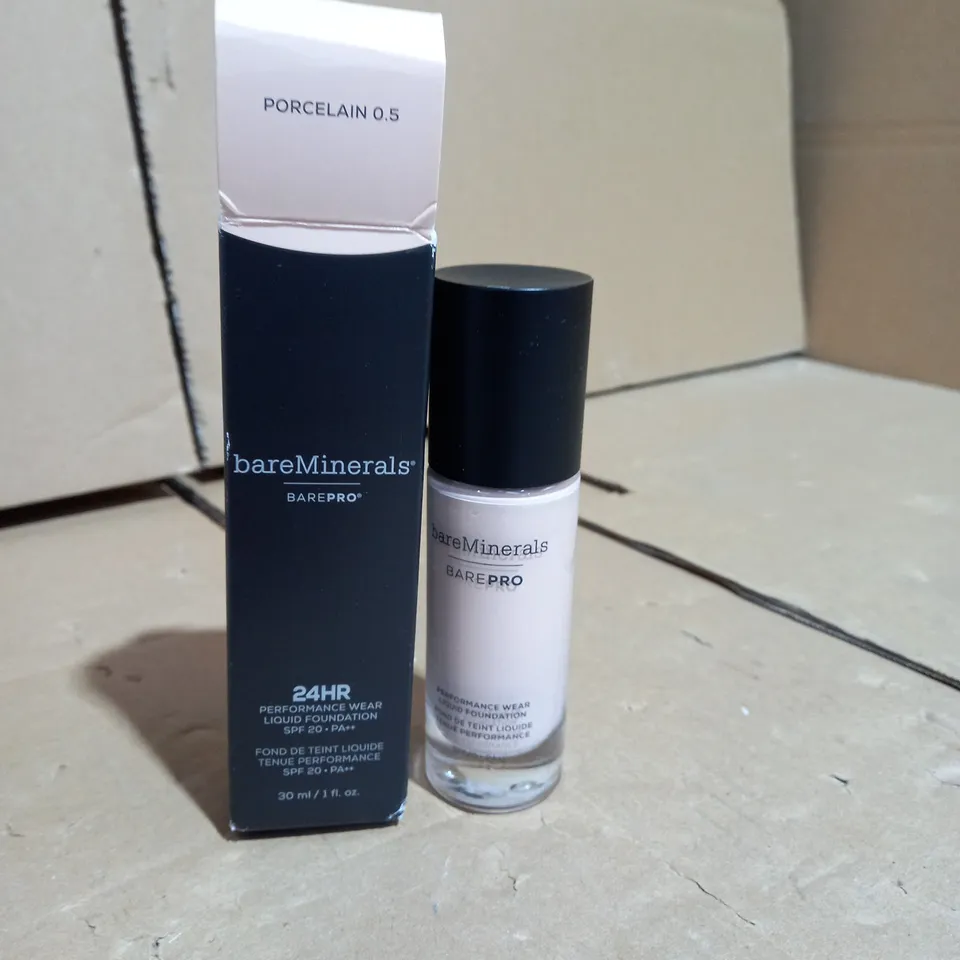 BAREMINERALS BAREPRO 24H LIQUID FOUNDATION PORCELAIN 0.5 30ml