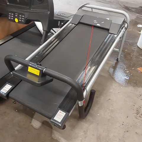 HOMCOM 1.25HP MOTORISED ELECTRIC TREADMILL - B1-0095