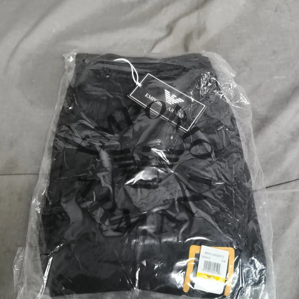 EMPORIO ARMANI MEN'S JOGGERS - BLACK - SIZE M