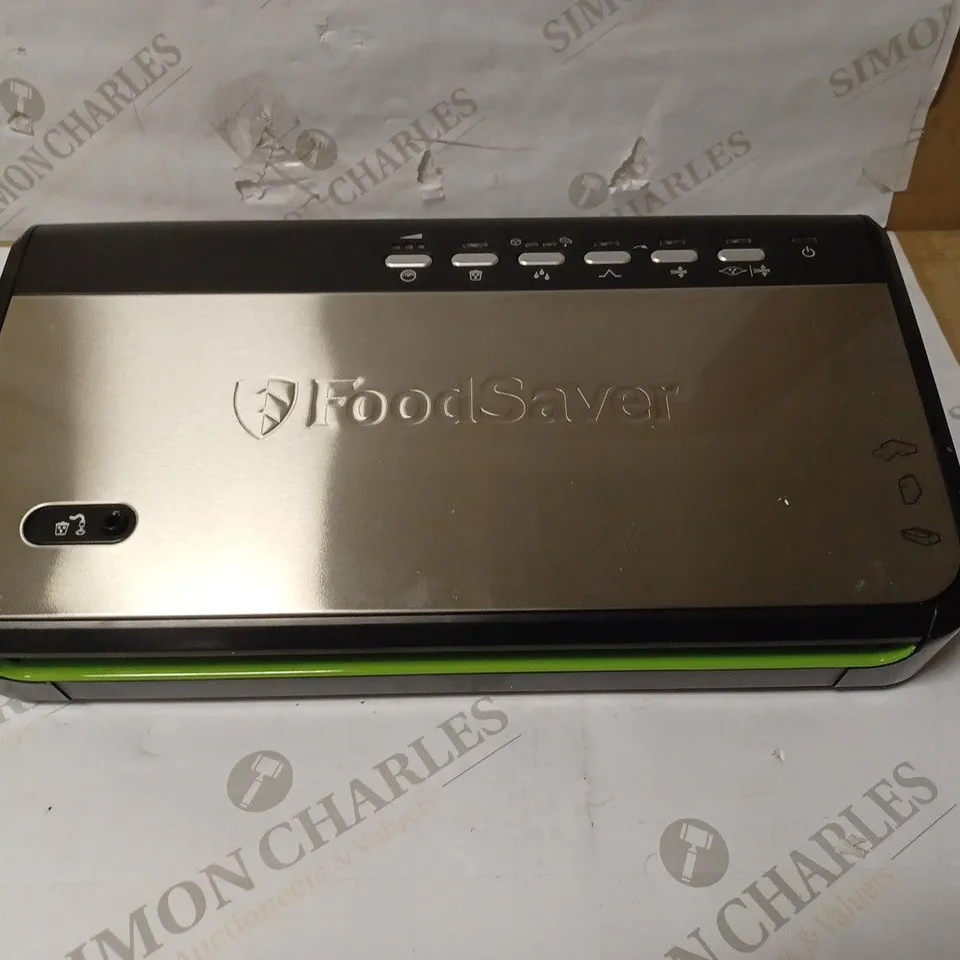 FOOD SAVER FFS005 VACUUM SEALER