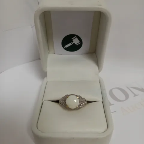 DESIGNER 9CT GOLD OPAL AND DIAMOND DRESS RING, +-1.38CT