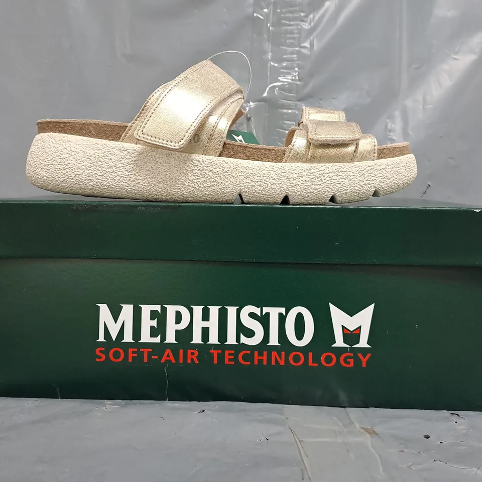 BOXED PAIR OF MEPHISTO GAYLE OPEN TOE SANDALS IN GOLD SIZE EU 39