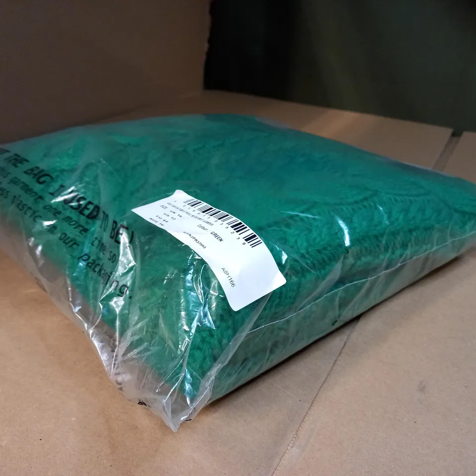 PACKAGED INTHESTYLE ASH GREEN CABLE ROLL NECK KNIT JUMPER - SIZE 16