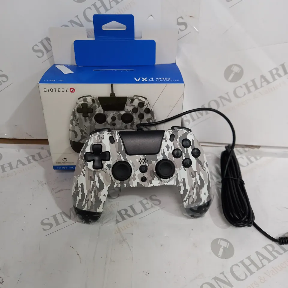 VX4 PS4 WIRED CONTROLLER IN CAMO PRINT