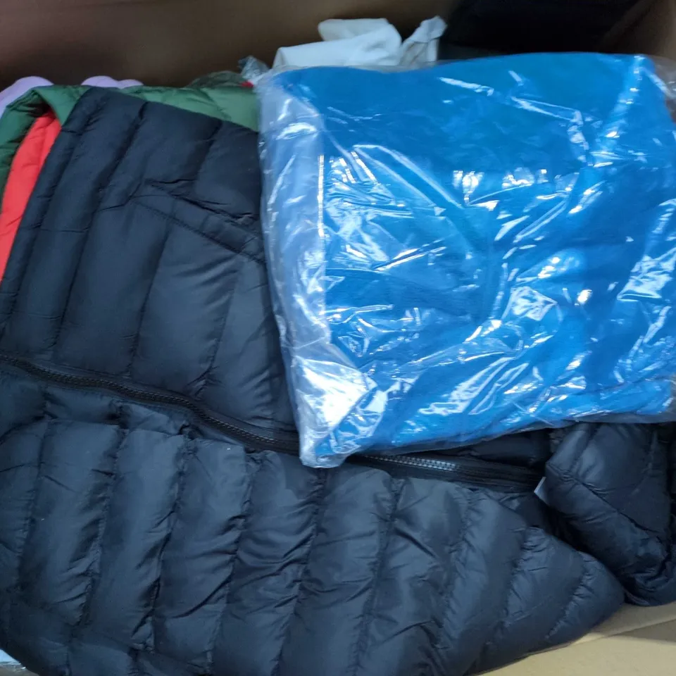 APPROXIMATELY 30 ASSORTED KIDS CLOTHING ITEMS IN VARIOUS STYLES, SIZES & COLOURS TO INCLUDE BRANDS SUCH AS TRESPASS, FRUGI, ZARA, ETC - COLLECTION ONLY