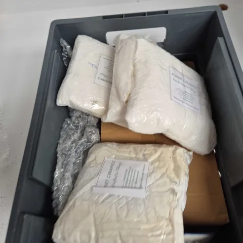 TOTE OF APPROXIMATELY 10 ASSORTED FRAGILE ITEMS TO INCLUDE: PLANET CERAMICS COASTER