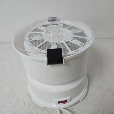 POTATO PEELER IN WHITE (AOT-P01)