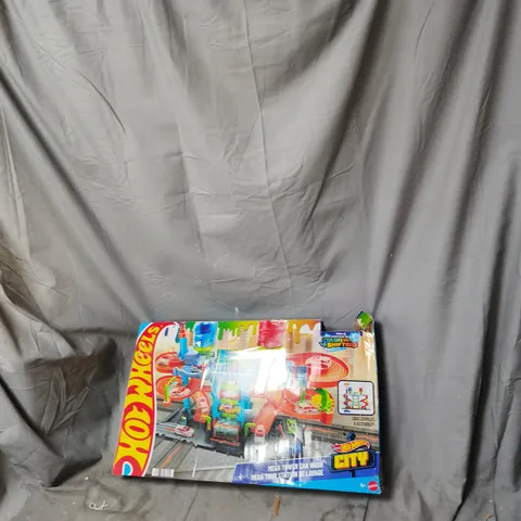 HOT WHEELS MEGA TOWER CAR WASH 