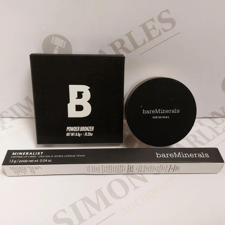 BOX OF 3 BARE MINERALS ITEMS TO INCLUDE POWDER BRONZER, FOUNDATION, LIP LINER