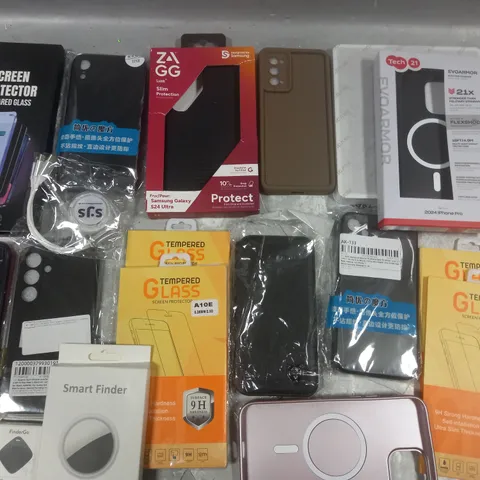 LOT OF ASSORTED MOBILE PHONE ACCESSORIES TO INCLUDE CASES, SCREEN PROTECTORS AND CHARGERS