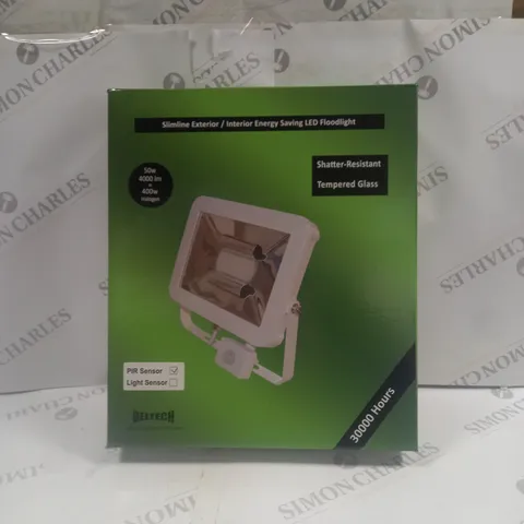 SLIMLINE EXTERIOR/INTERIOR ENERGY SAVING LED FLOODLIGHT BOXED